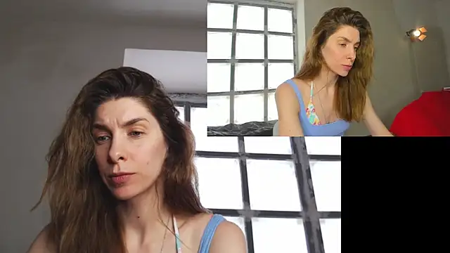 Snapshot of YourSuperModel chatting on 03.07.25 YourSuperModel online show from 03.07.25