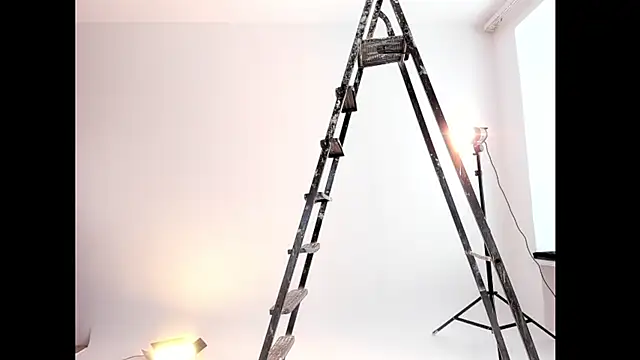 YourSuperModel online show from 05.02.26