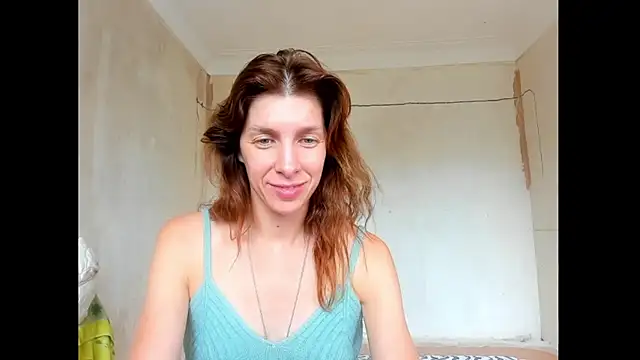 Snapshot of YourSuperModel chatting on 08.03.26 YourSuperModel online show from 08.03.26