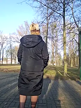 Snapshot of -Schweppes- chatting on 01.27.25 -Schweppes- online show from 01.27.25