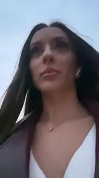 Snapshot of tina_akira chatting on 11.04.25 tina akira online show from 11.04.25