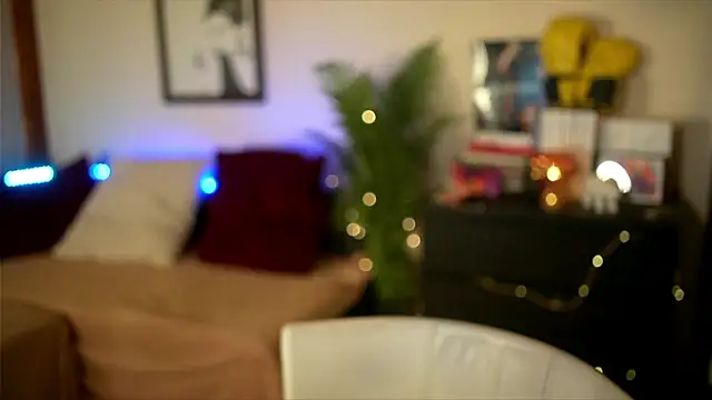 Snapshot of Bellis_Perenis chatting on 03.19.26 Bellis Perenis online show from 03.19.26