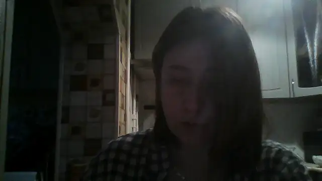 Snapshot of FiireTaliia chatting on 12.23.24 FiireTaliia online show from 12.23.24