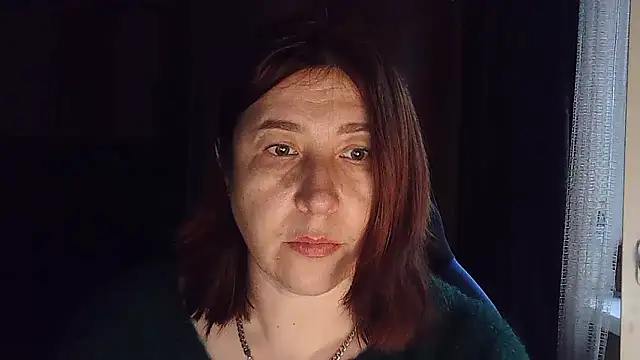 Snapshot of FiireTaliia chatting on 01.17.25 FiireTaliia online show from 01.17.25