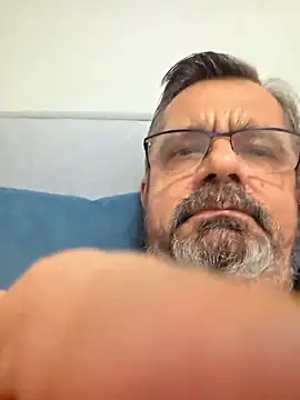 Snapshot of axecoman60 chatting on 01.16.26 axecoman60 online show from 01.16.26