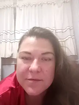 Snapshot of LunikaLunaX chatting on 06.23.26 LunikaLunaX online show from 06.23.26