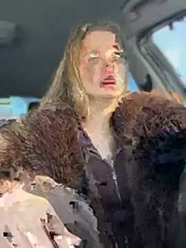 Snapshot of Devill_Angel_ chatting on 02.13.26 Devill Angel online show from 02.13.26