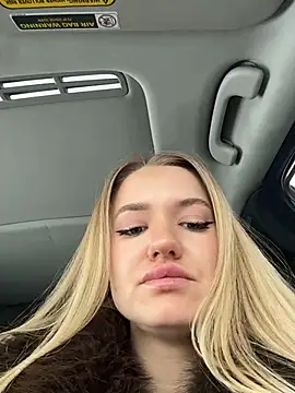 Snapshot of Devill_Angel_ chatting on 02.22.26 Devill Angel online show from 02.22.26