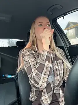 Snapshot of Devill_Angel_ chatting on 03.12.26 Devill Angel online show from 03.12.26