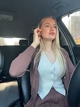 Snapshot of Devill_Angel_ chatting on 03.14.26 Devill Angel online show from 03.14.26