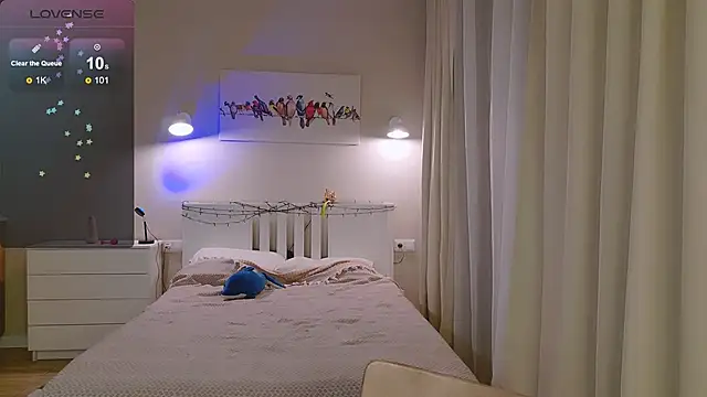 Pink SeaGul online show from 01.30.25