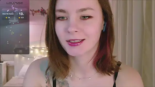 Pink SeaGul online show from 02.28.25