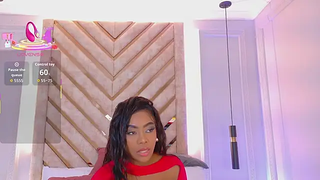 Snapshot of Lola_King chatting on 09.10.25 Lola King online show from 09.10.25