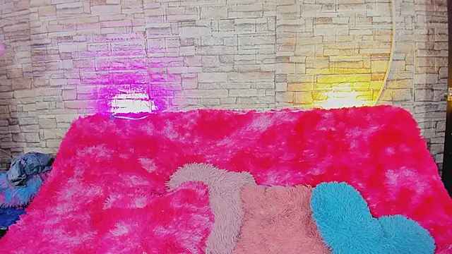 Snapshot of kitty_queen10 chatting on 02.20.26 kitty queen10 online show from 02.20.26