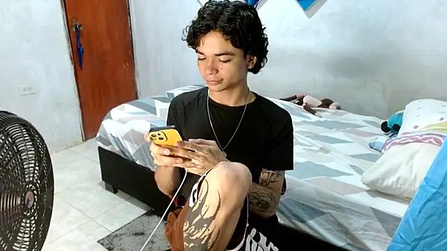 Lovebeng  online show from 11.29.25