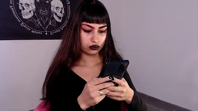 Snapshot of Little-Lucifer chatting on 11.11.25 Little-Lucifer online show from 11.11.25