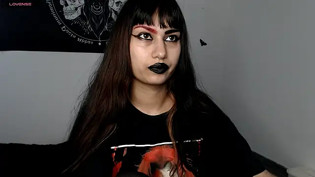 Snapshot of Little-Lucifer chatting on 11.29.25 Little-Lucifer online show from 11.29.25