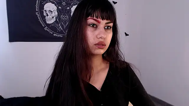 Snapshot of Little-Lucifer chatting on 12.04.25 Little-Lucifer online show from 12.04.25