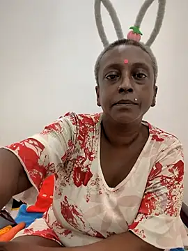 mamakarma1403 online show from 06.30.26