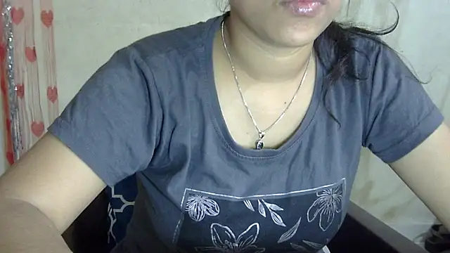 Snapshot of Preeti-Sexy chatting on 11.27.25 Preeti-Sexy online show from 11.27.25