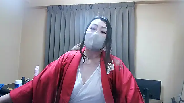 SAKURA OSUSHI online show from 01.05.25