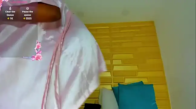 Snapshot of ebony_beckyy chatting on 01.17.25 ebony beckyy online show from 01.17.25