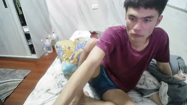 Snapshot of Big19Asia chatting on 03.10.25 Big19Asia online show from 03.10.25