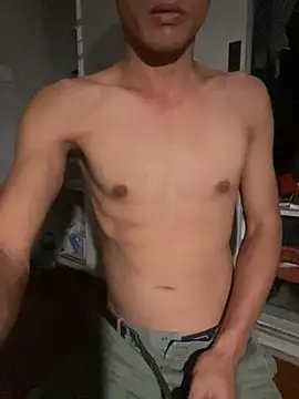 Snapshot of Big19Asia chatting on 10.27.25 Big19Asia online show from 10.27.25