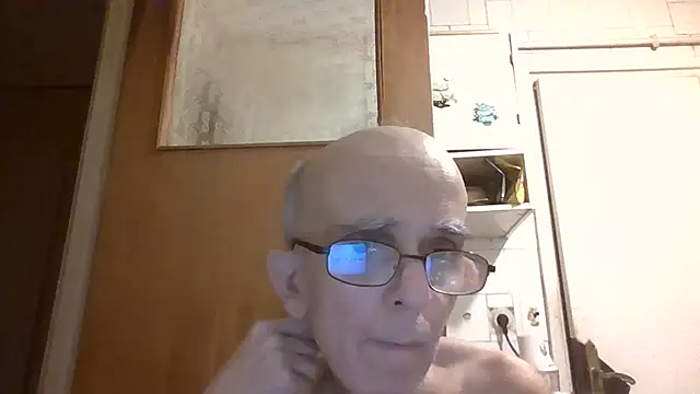 Snapshot of mariusica1@xh chatting on 07.16.26 mariusica1xh online show from 07.16.26