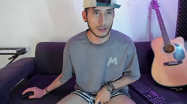 Henrikk senn online show from 12.17.24