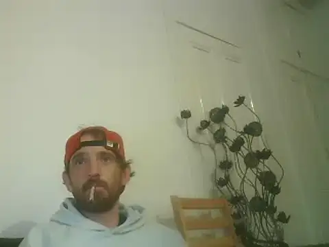 Snapshot of PocoLoco420 chatting on 06.18.26 PocoLoco420 online show from 06.18.26