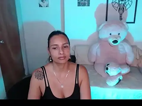 mykaelahoney online show from 03.18.26