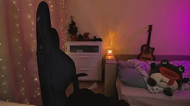 Diana Flower online show from 02.09.25