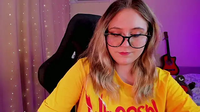 Diana Flower online show from 03.13.25