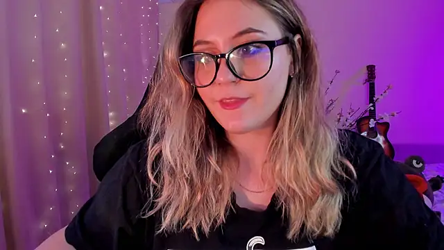 Diana Flower online show from 03.14.25