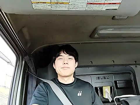 Snapshot of whitebriefboy chatting on 06.14.26 whitebriefboy online show from 06.14.26