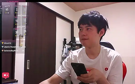 Snapshot of whitebriefboy chatting on 07.04.26 whitebriefboy online show from 07.04.26