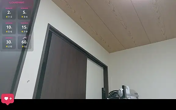 Snapshot of whitebriefboy chatting on 08.08.26 whitebriefboy online show from 08.08.26