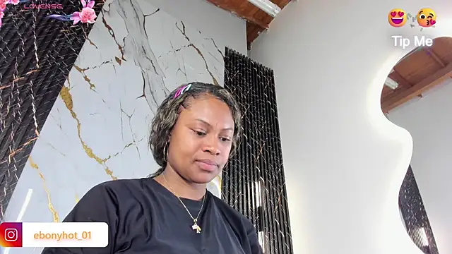 ebony hot1 online show from 09.20.25