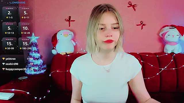 Snapshot of Dragonwind chatting on 12.26.24 Dragonwind online show from 12.26.24