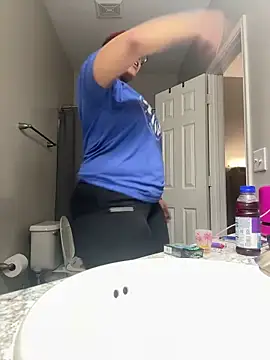 SexyHoneyRedd online show from 12.28.24