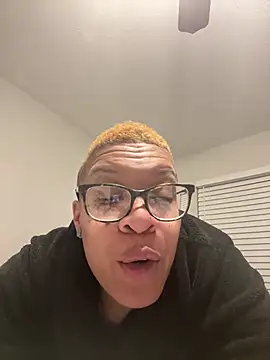 SexyHoneyRedd online show from 03.06.26