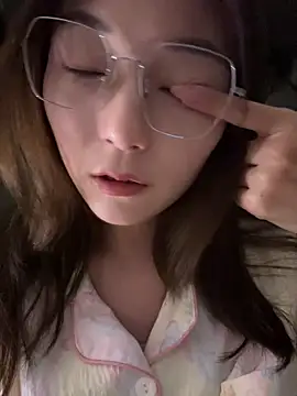 Sweet-Angel999 online show from 05.29.26