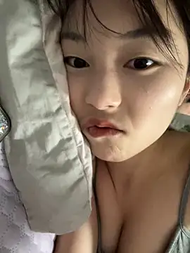Sweet-Angel999 online show from 06.10.26