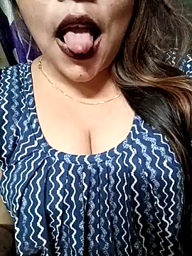 Beautyy38 online show from 02.21.25