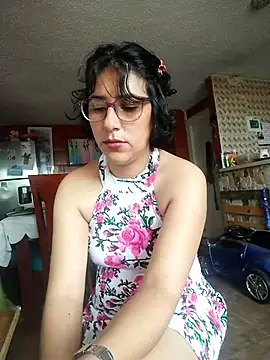 Im Alma  online show from 02.18.25