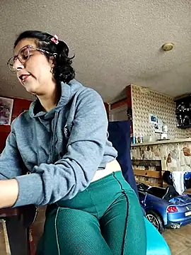 Im Alma  online show from 03.08.25