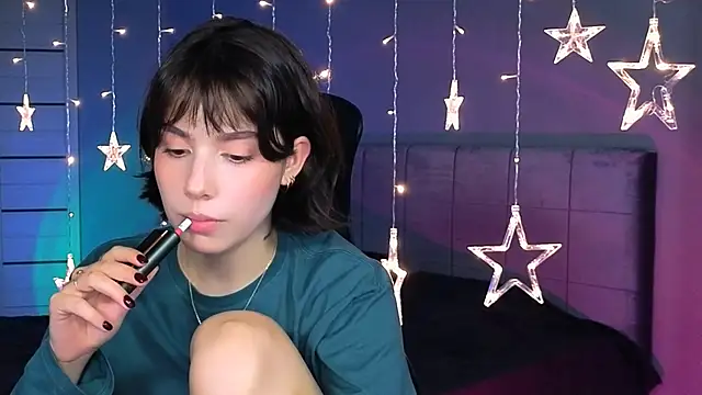 Stacy Gonzales  online show from 10.28.25