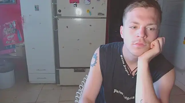 Snapshot of VenomKushx chatting on 03.01.25 VenomKushx online show from 03.01.25