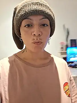 Snapshot of VenomKushx chatting on 01.17.26 VenomKushx online show from 01.17.26